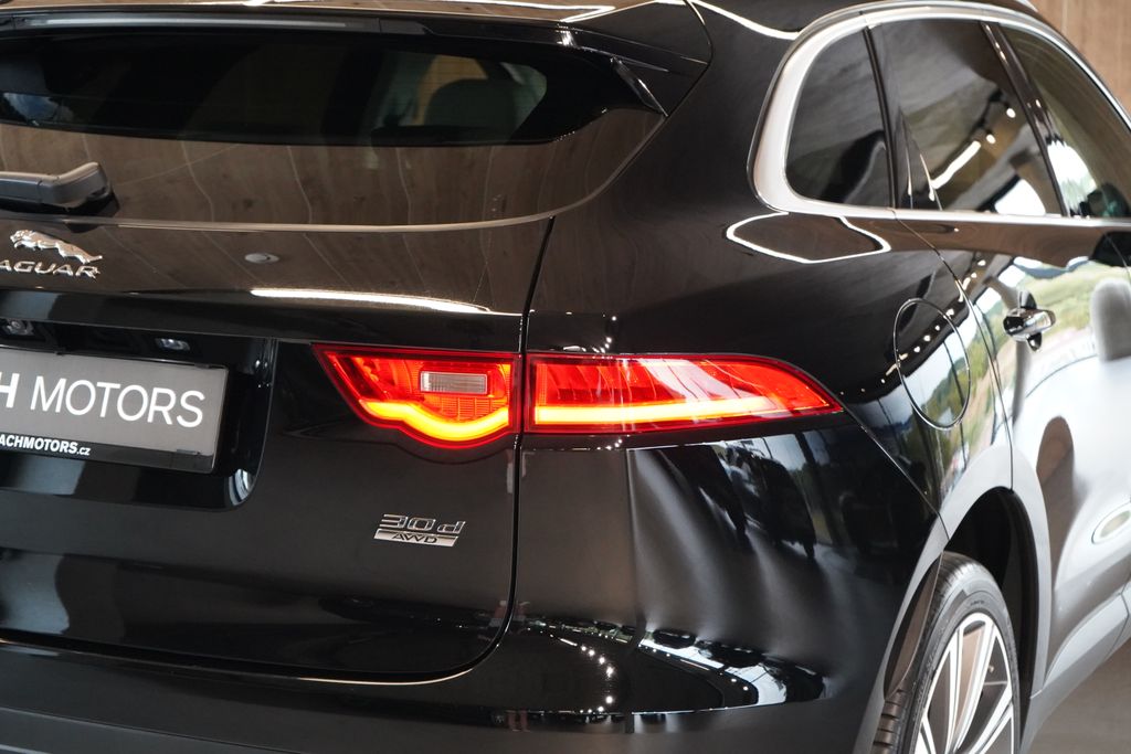 jaguar-f-pace-30d-awd-prestige-panorama - 9