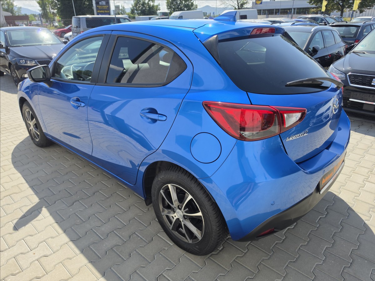 mazda-2-1-5-skyactiv-g75-33tkm-navi-stk - 8