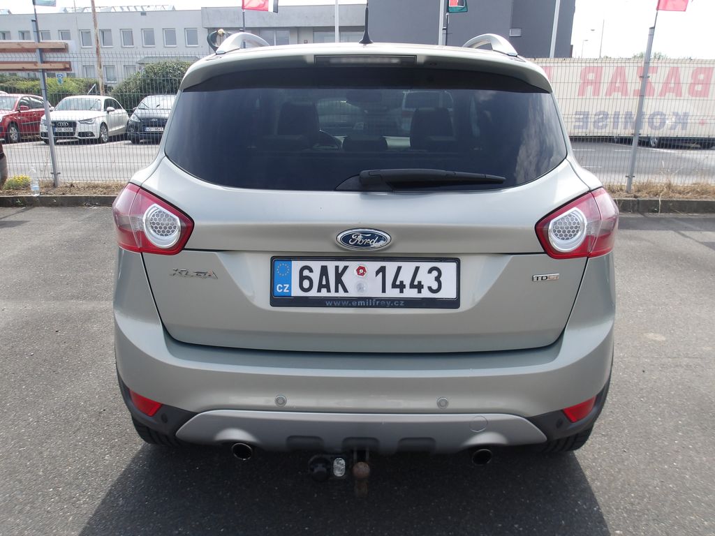 ford-kuga-2-0tdci-100-kw-titanium - 9