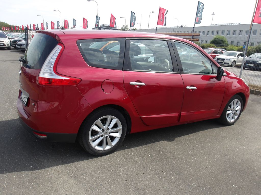 renault-grand-scenic-1-5dci-automat-1-maj - 7