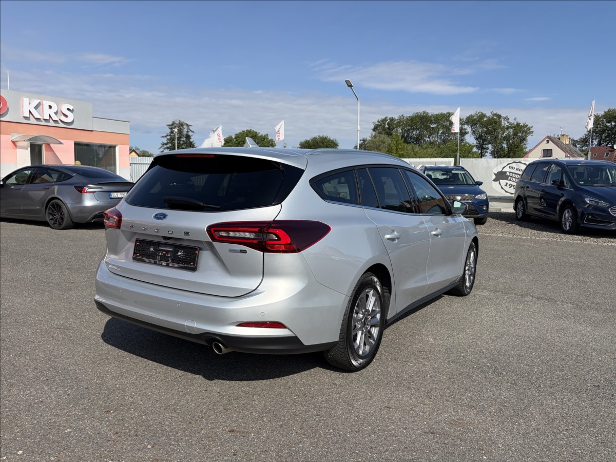 ford-focus-1-0-92kw-titanium-x-led-navi-temp-kamera-keyfree - 4