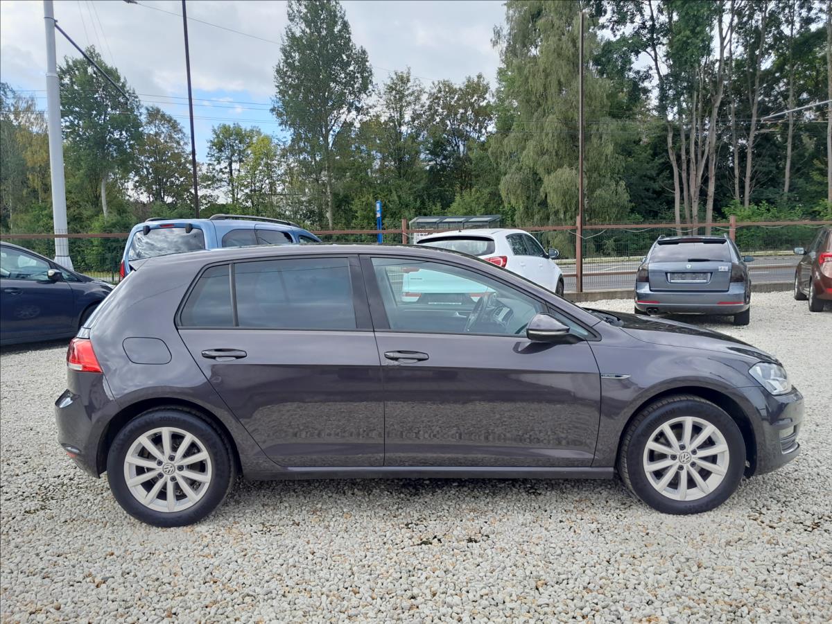 volkswagen-golf-vii-1-2-tsi-81kw-lounge - 7