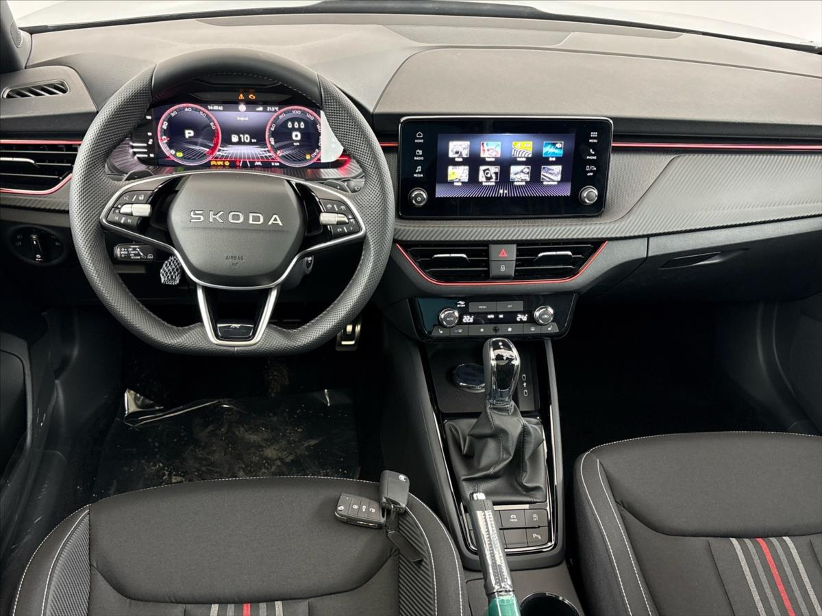 skoda-kamiq-1-0-tsi-monte-carlo-dsg - 4