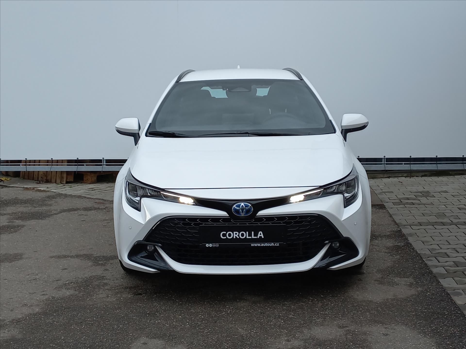 toyota-corolla-1-8-hybrid-e-cvt-140k-ts-comfort-tech - 3
