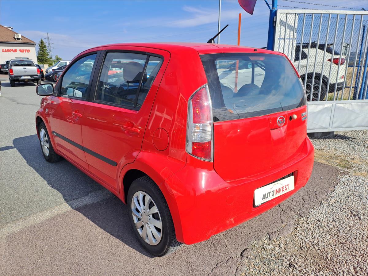 daihatsu-sirion-1-0-i - 3