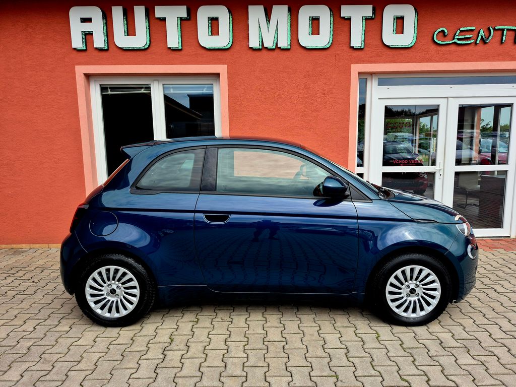 fiat-500e-icon-42kwh-87kw-odpocet-dph-soh-95-3 - 5
