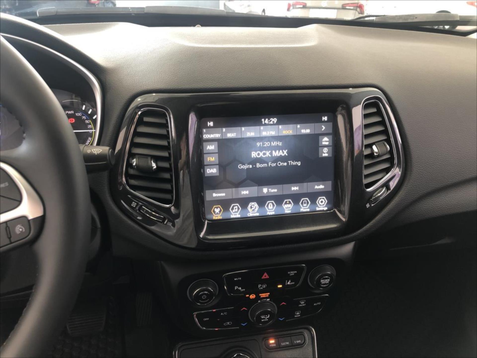 jeep-compass-1-3-phev-190k-at-limited - 8