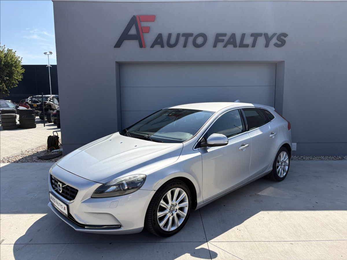 volvo-v40-1-6-d-84-kw-c-r - 2