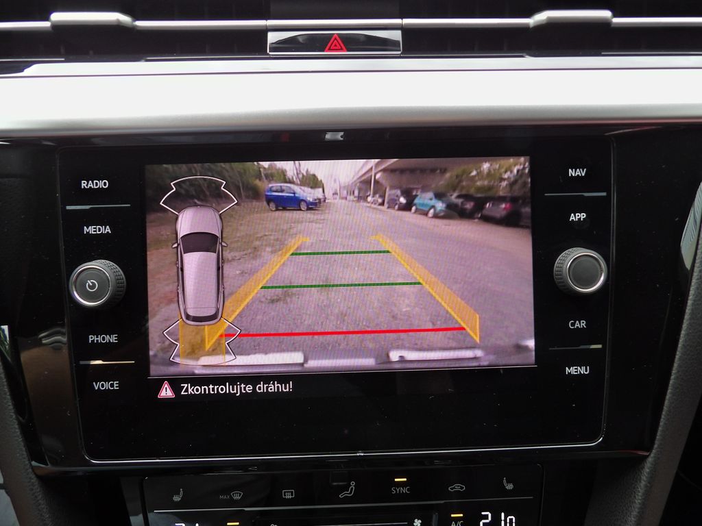 volkswagen-arteon-2-0tdi-dsg-4motion-rline-tazne - 8