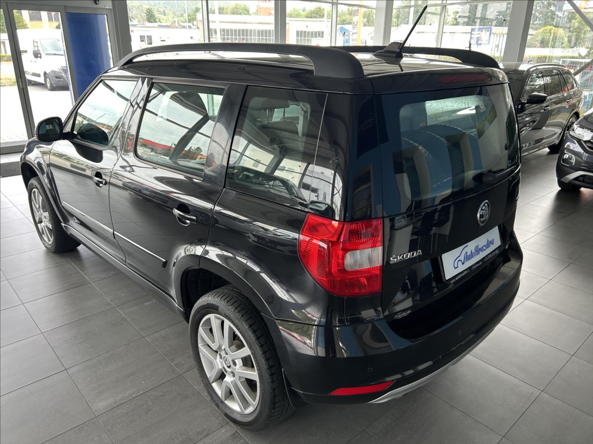 skoda-yeti-2-0-tdi-4x4-1-majitel-serviska - 3