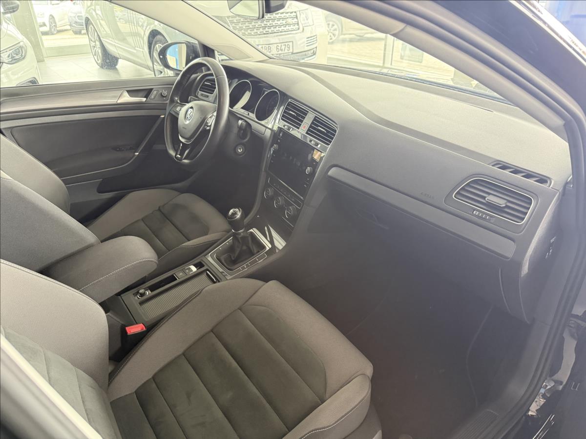volkswagen-golf-1-6-tdi-85kw-1-maj-serviska - 7