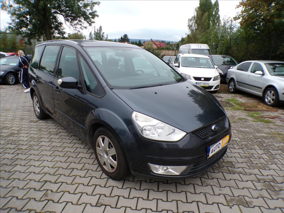 Ford Galaxy 1,8 TDCI  7 MÍST