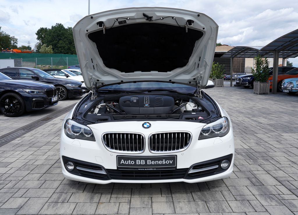 bmw-rada-5-bmw-520d-xdrive-185-ps-kuze-at - 8