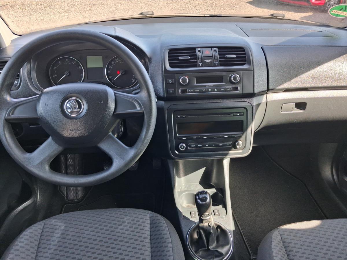 skoda-roomster-1-2 - 9