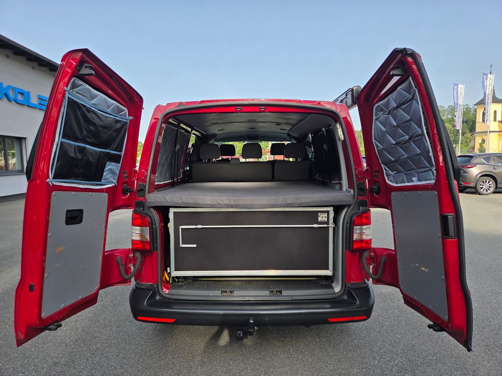 volkswagen-transporter-2-0-tdi-kempova-vestavba-8-mist - 4