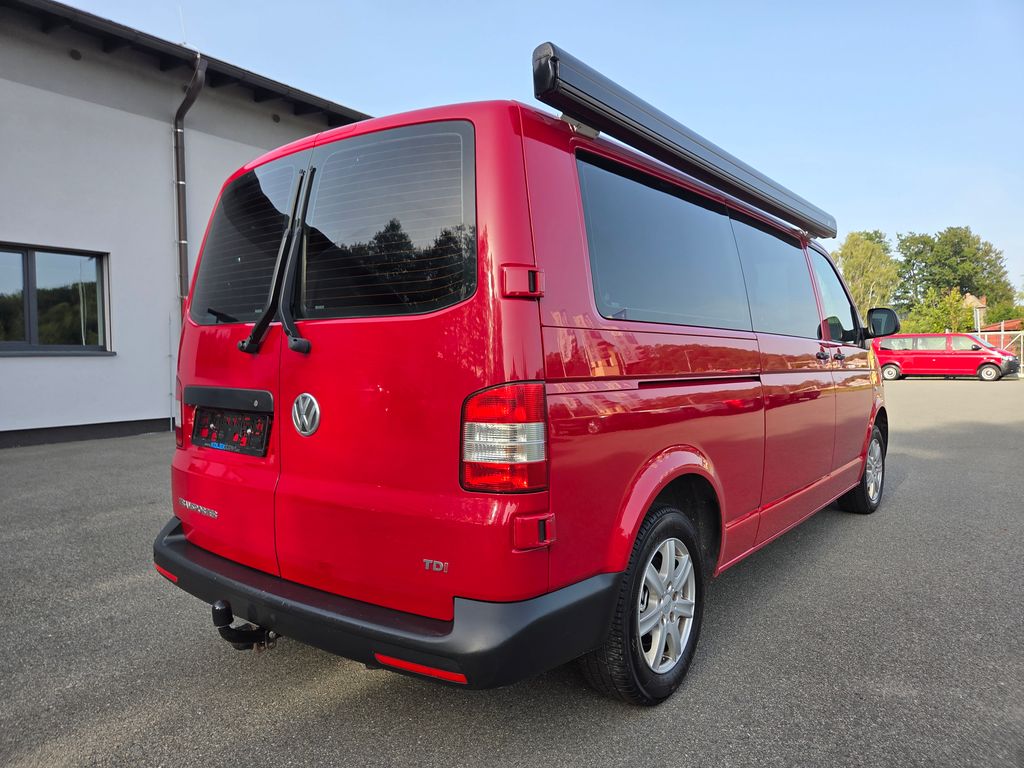 volkswagen-transporter-2-0-tdi-kempova-vestavba-8-mist - 6