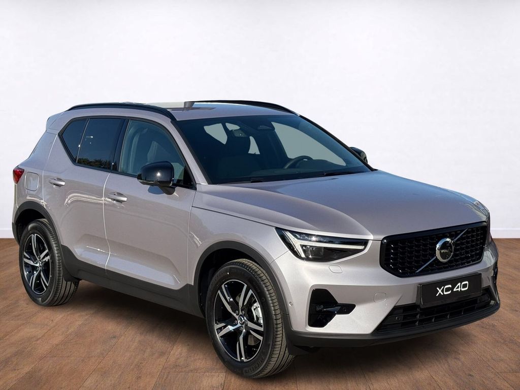 volvo-xc40-plus-b3-360-lighting-paket - 5
