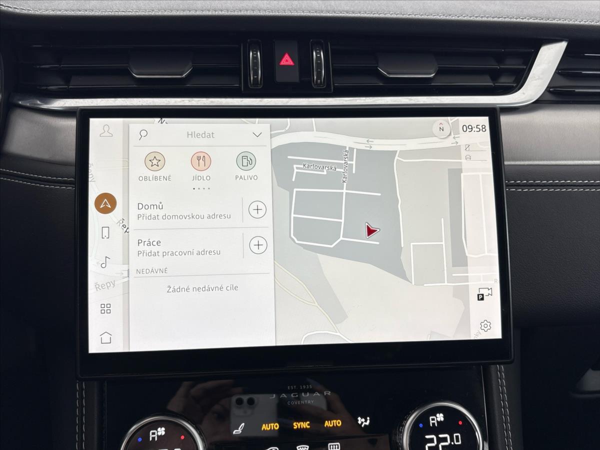 jaguar-f-pace-2-0-d200-awd-8at - 8