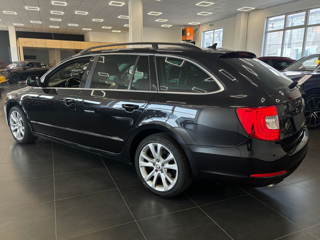 skoda-superb-2-0tdi-125kw-dsg-led-senzory - 3