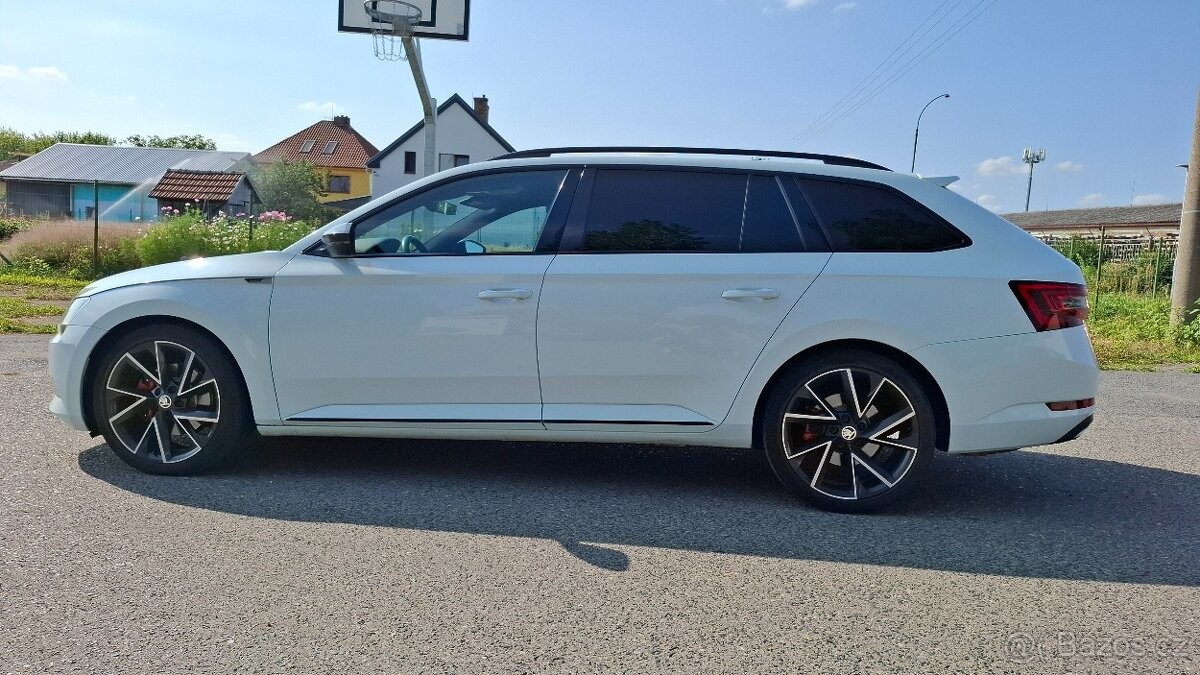 skoda-superb-2-0-3-sportline-4x4 - 1