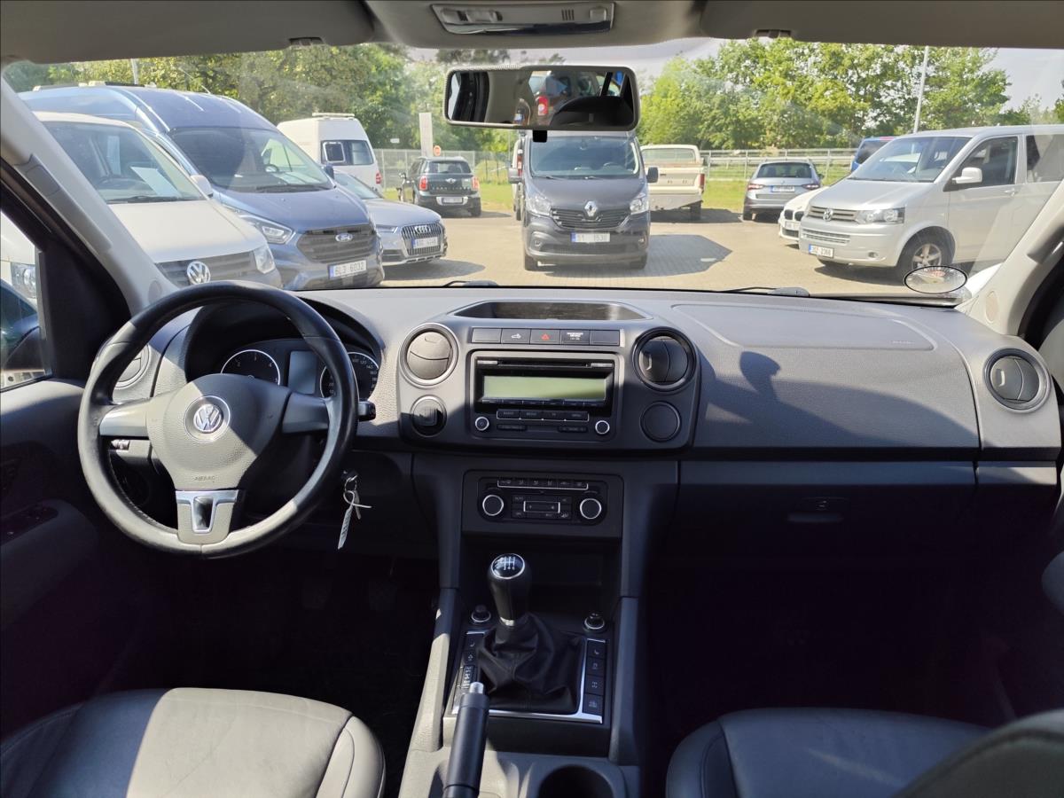 volkswagen-amarok-2-0tdi-4motion-120kw-man-kuze - 3