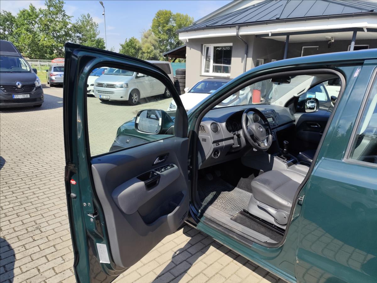 volkswagen-amarok-2-0tdi-4motion-120kw-man-kuze - 9