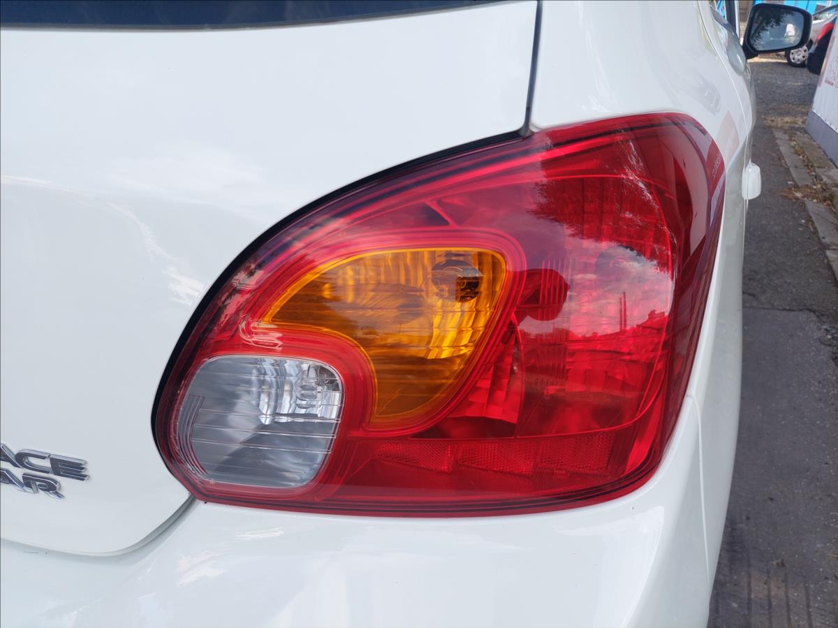 mitsubishi-space-1-0-i - 9