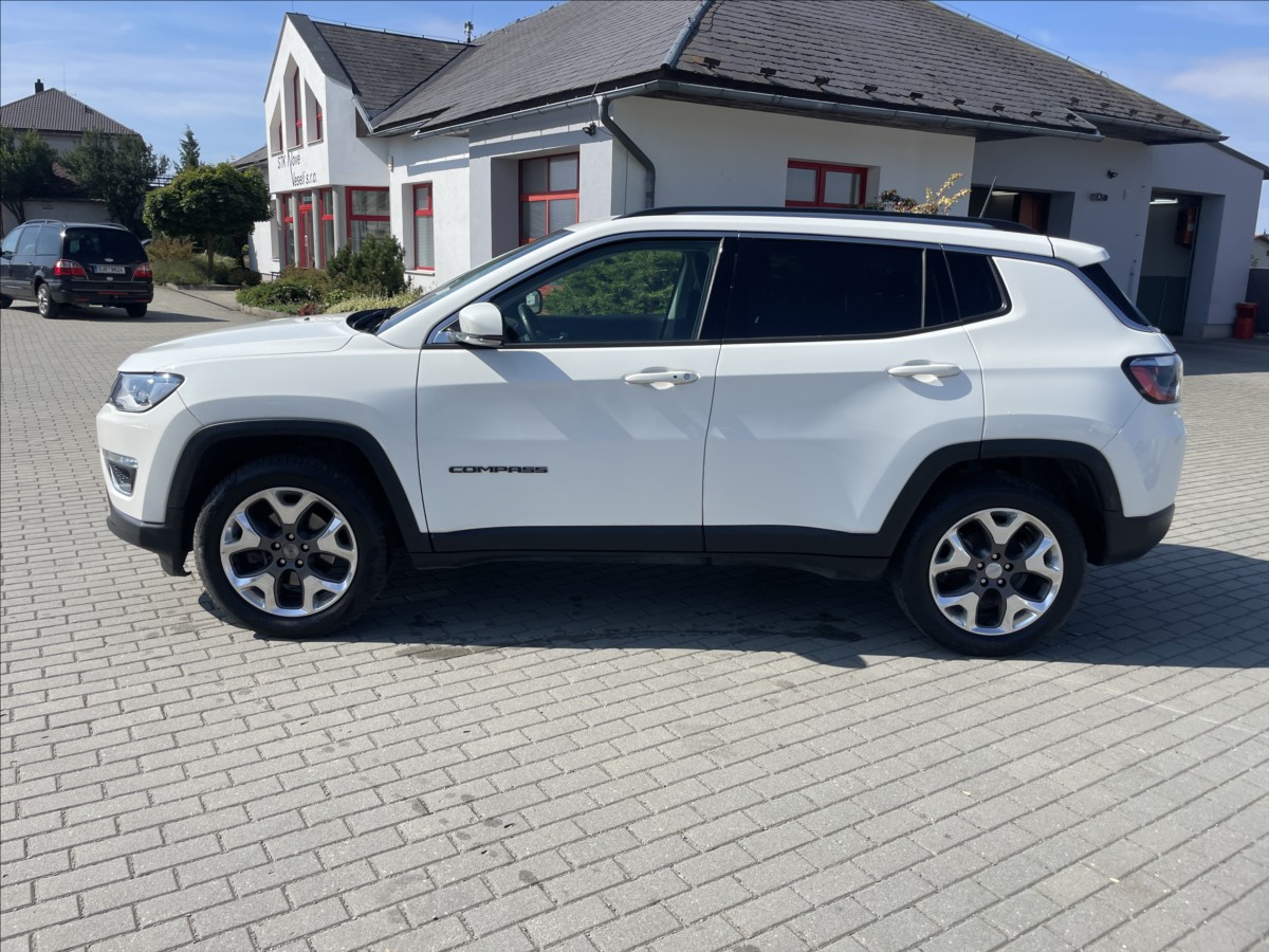 jeep-compass-1-4-t-125kw-at9-limited - 1