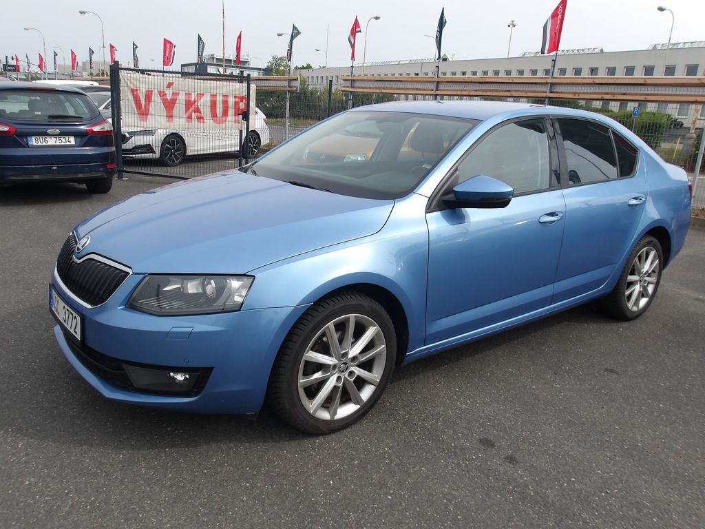 skoda-octavia-1-6tdi-81kw-dsg-cr-krasav - 3