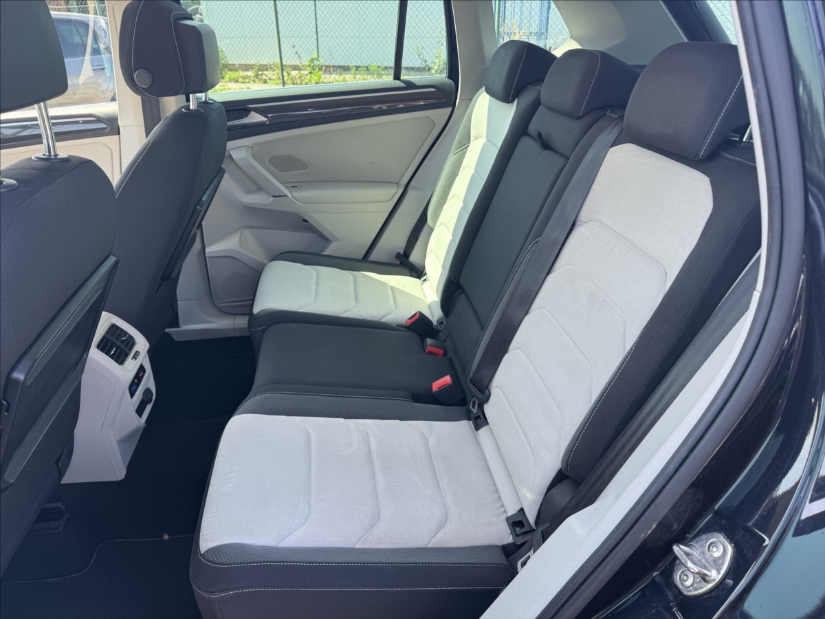 volkswagen-tiguan-2-0-tdi-highline-4x4-dsg-led - 8