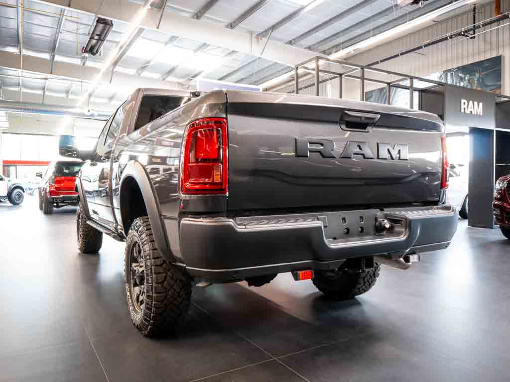dodge-ram-6-4-2500-power-wagon-2026 - 1