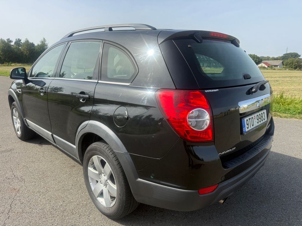 chevrolet-captiva-2-4-benzin-lpg-7-mist - 2