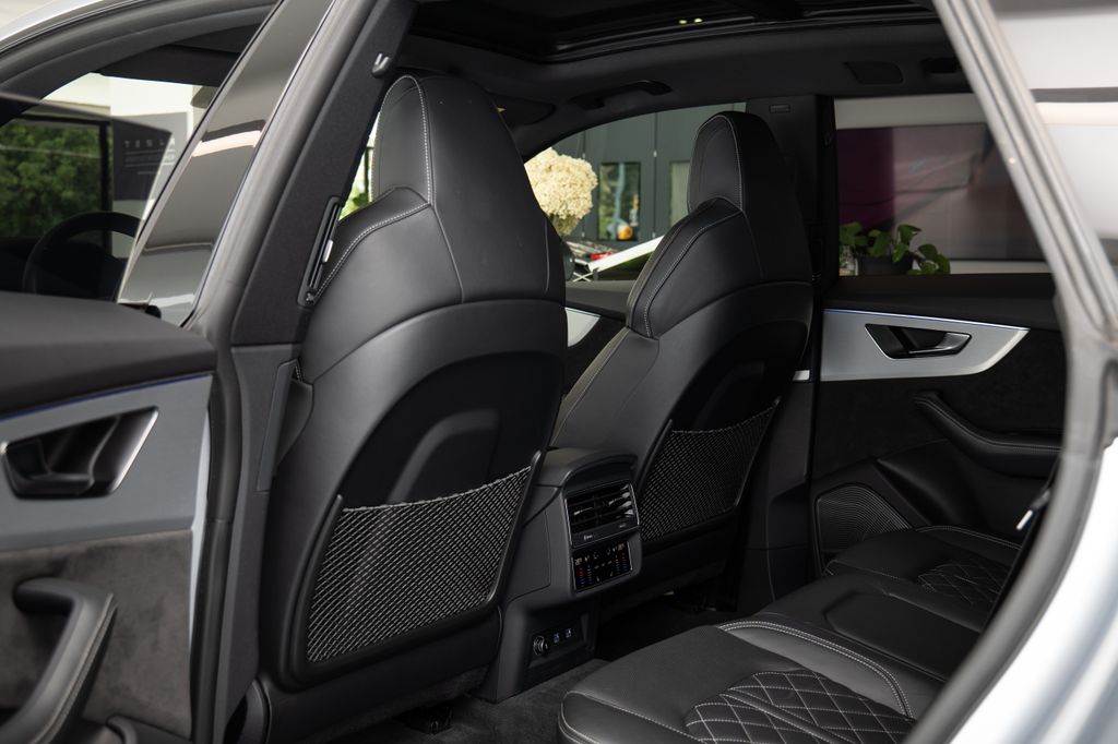 audi-sq8-4-0-tdi-bang-olufsen-360-pano - 8