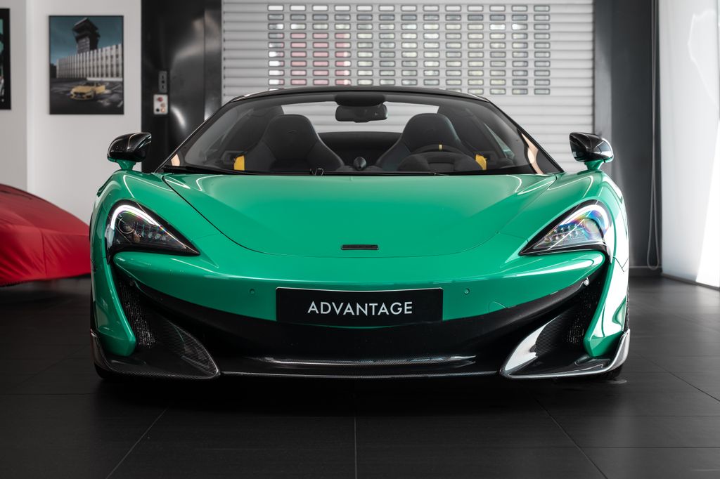 mclaren-600lt-spider-karbon-bowers-wilkins-kamera - 1