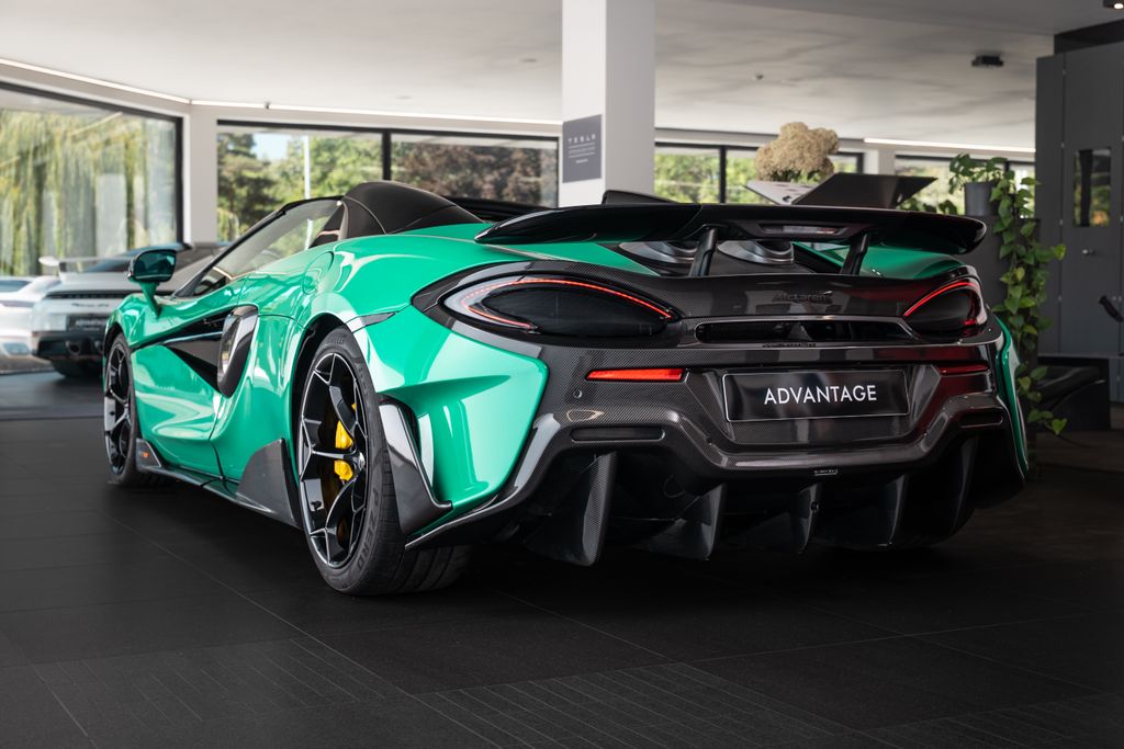 mclaren-600lt-spider-karbon-bowers-wilkins-kamera - 3