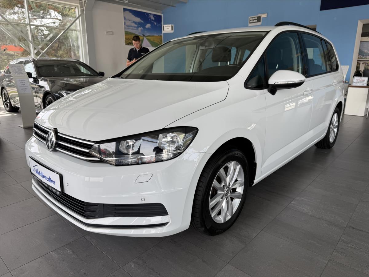 volkswagen-touran-1-2-tsi-comfortline-serviska - 2