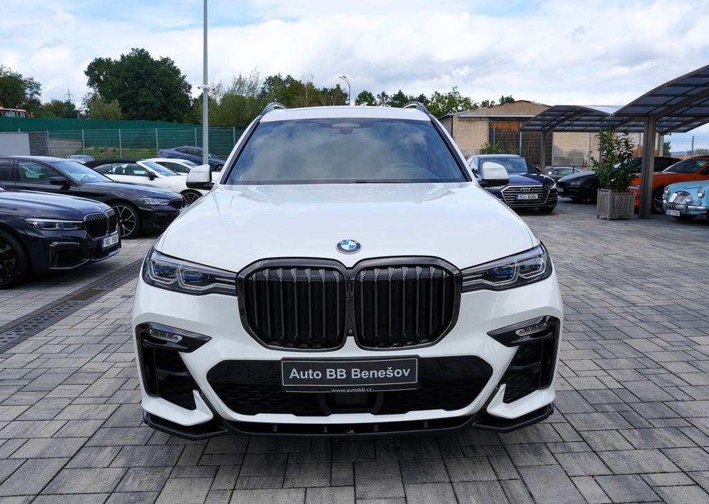 BMW X7 40d xDrive/Mpaket/AT9/22"/340PS
