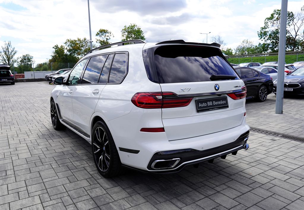 bmw-x7-40d-xdrive-mpaket-at9-22-340ps - 3