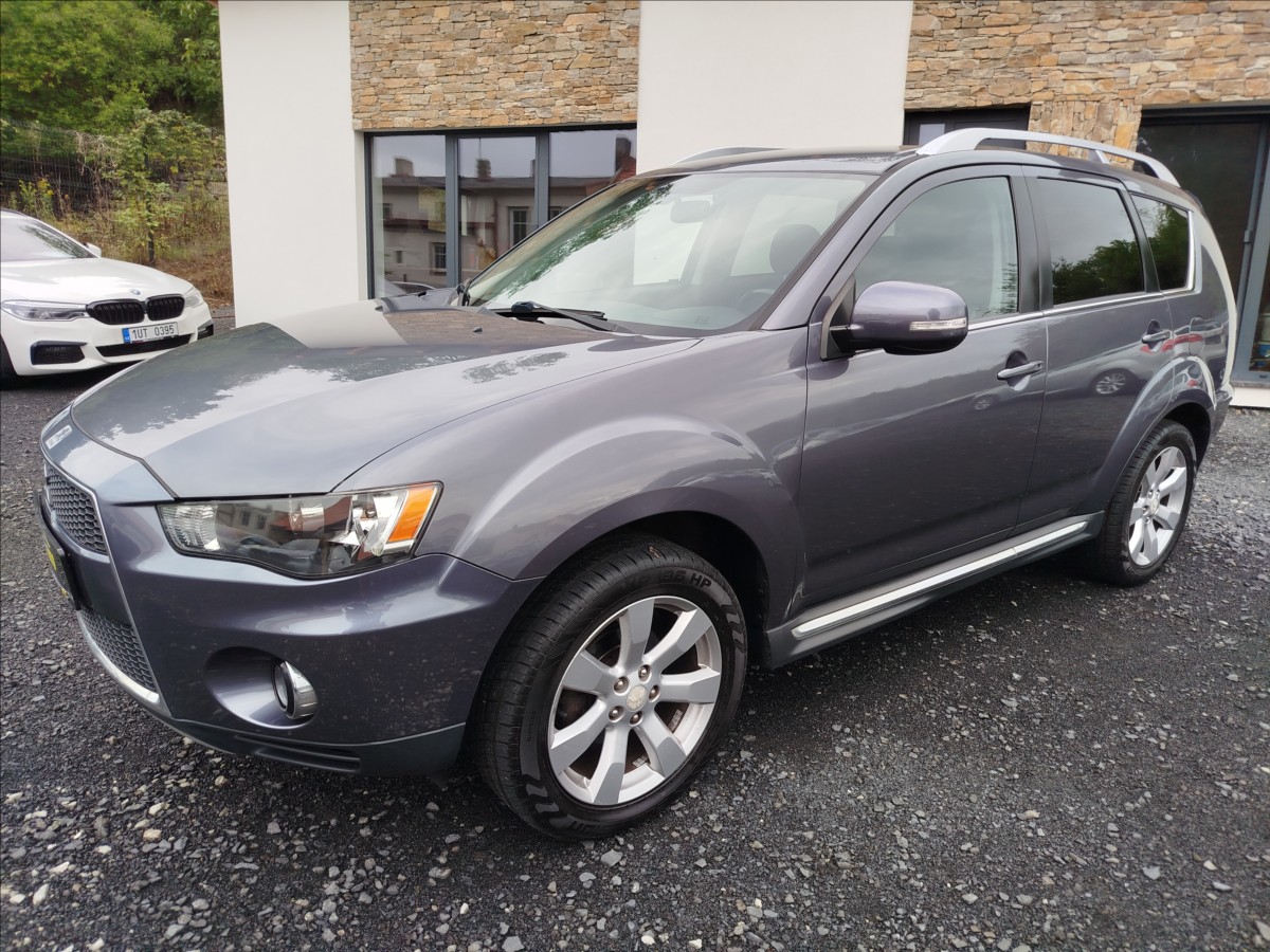 mitsubishi-outlander-2-0-i-108-kw-alu-klima-tazne - 1