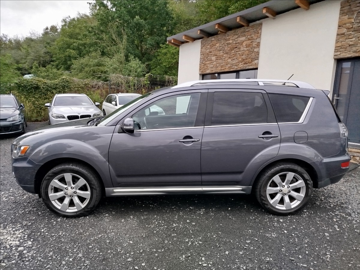mitsubishi-outlander-2-0-i-108-kw-alu-klima-tazne - 2