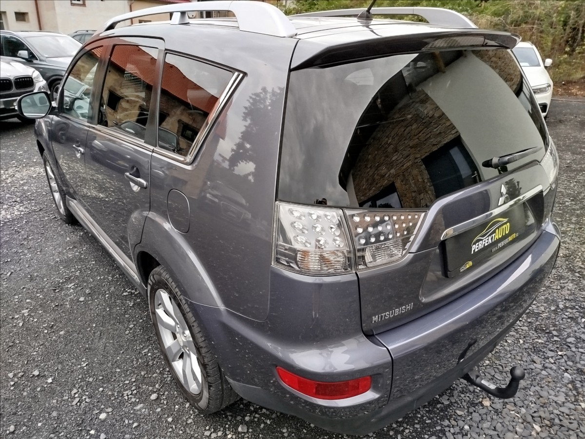 mitsubishi-outlander-2-0-i-108-kw-alu-klima-tazne - 3