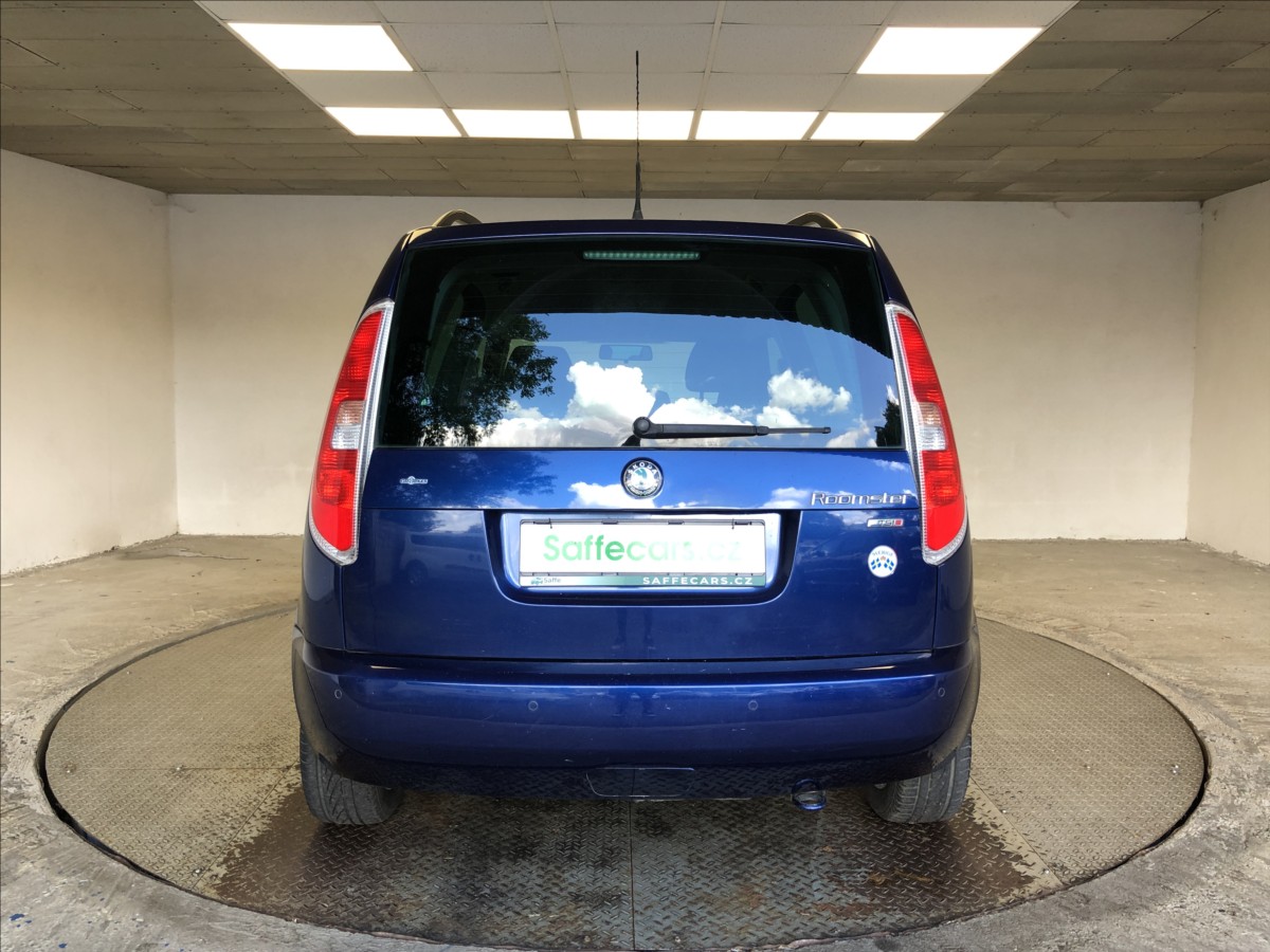 skoda-roomster-1-2-tsi-dsg - 5