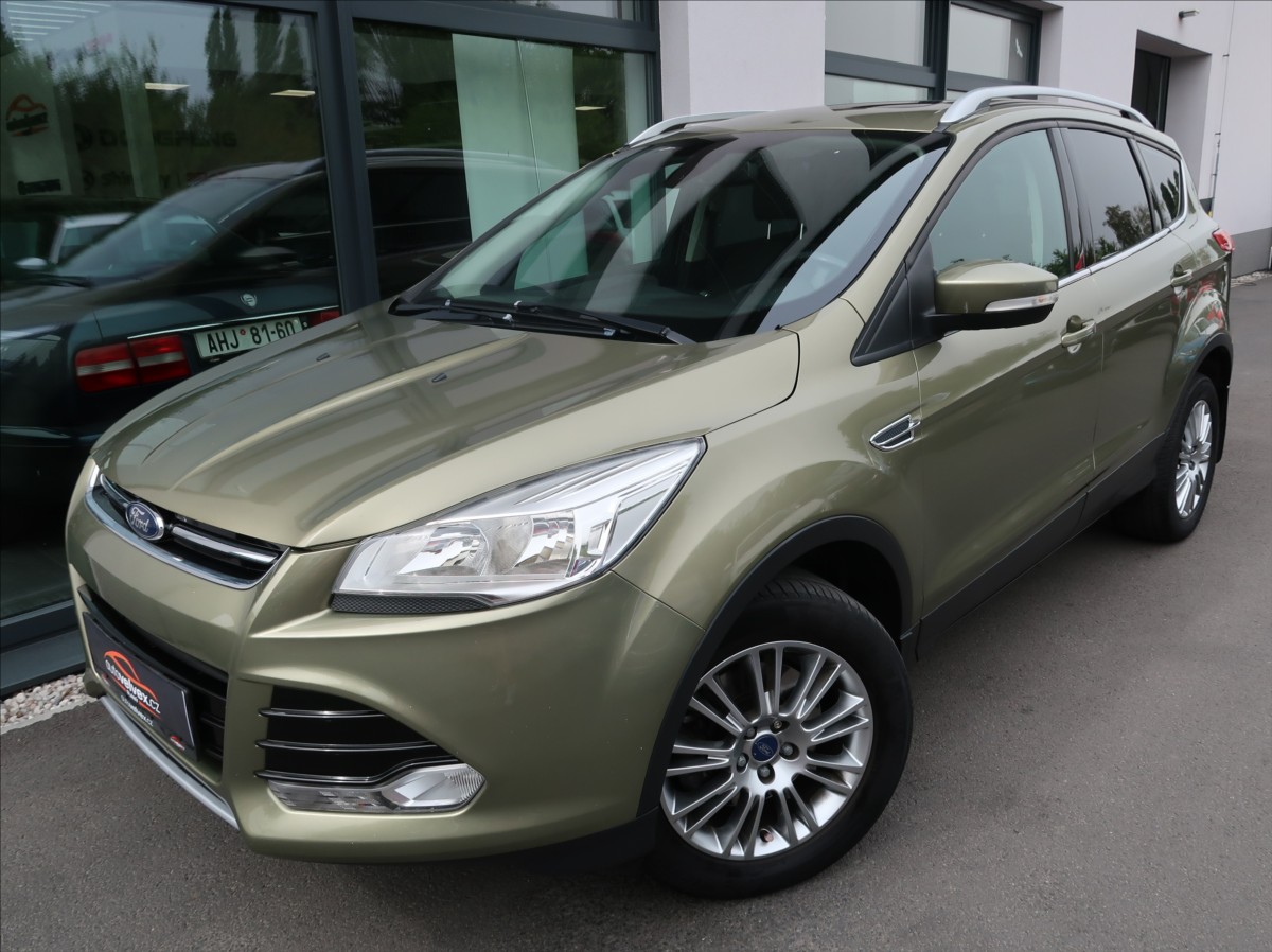 Ford Kuga 2,0 TDCi,120kW,Titanium,panorama