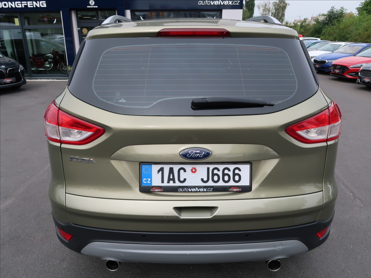 ford-kuga-2-0-tdci-120kw-titanium-panorama - 7