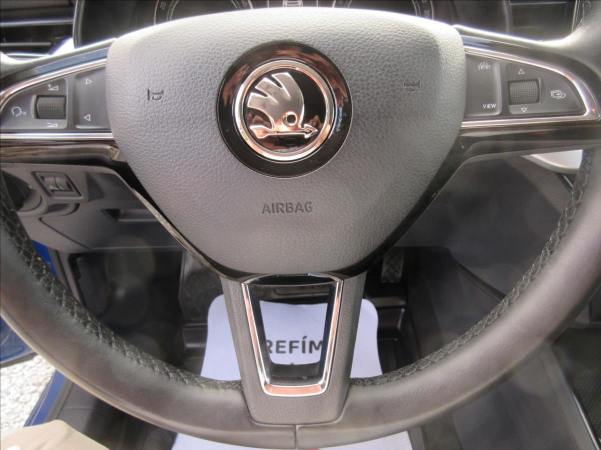 skoda-kamiq-1-0-tsi-led-top-stav - 8