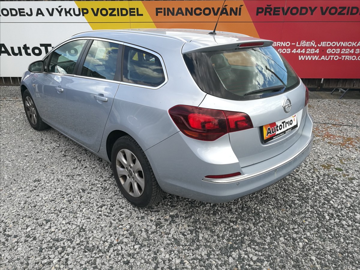 opel-astra-1-6-cdti-kombi - 3