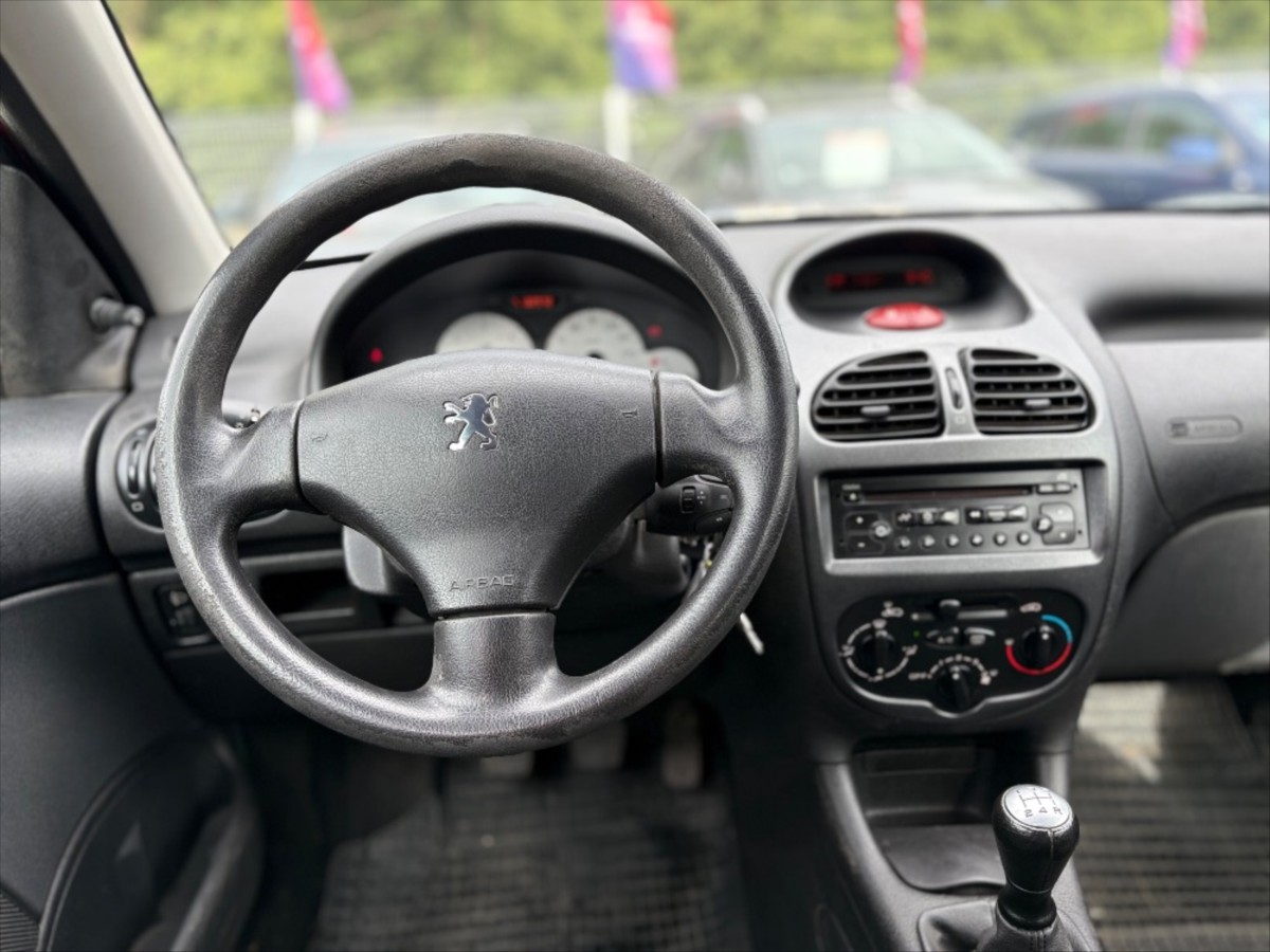 peugeot-206-1-4-hdi-combi - 7