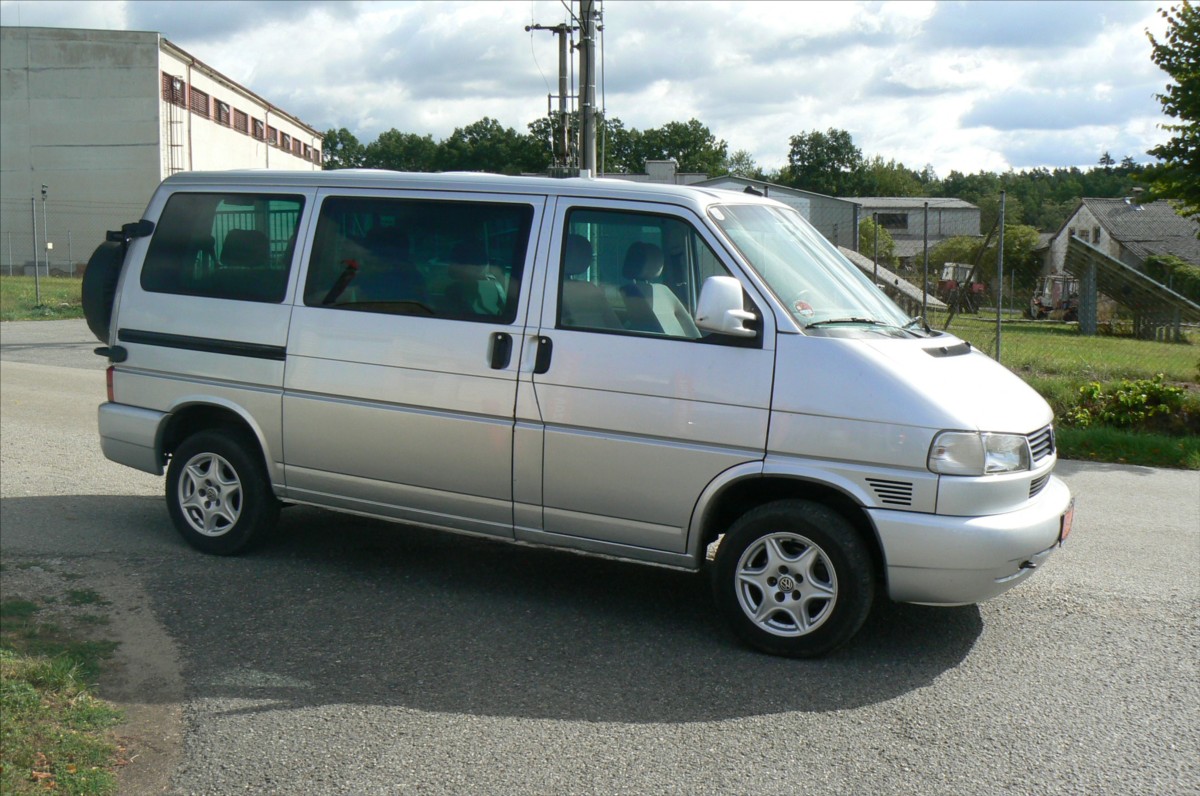 volkswagen-multivan-2-5-tdi-4x4-maxi-dot - 7