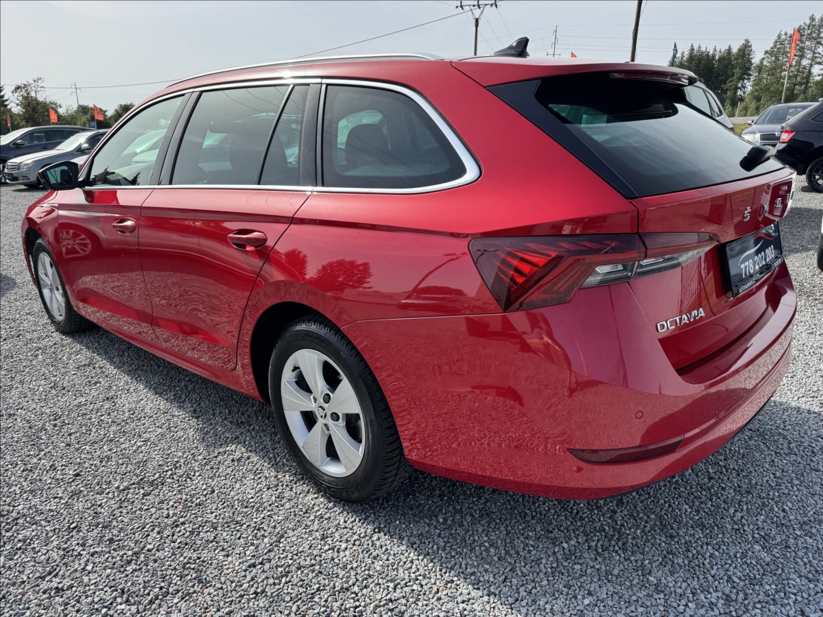 skoda-octavia-2-0-tdi-110kw-dsg-full-led - 4