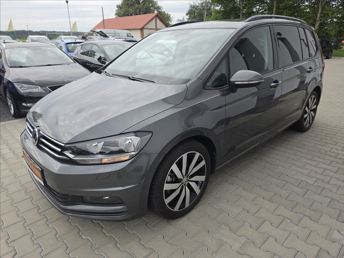 volkswagen-touran-1-4-tsi-110kw-dsg-7-mistny - 2